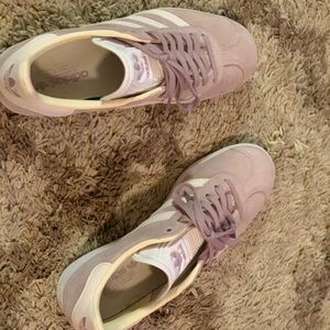 Women’s Adidas Gazelle